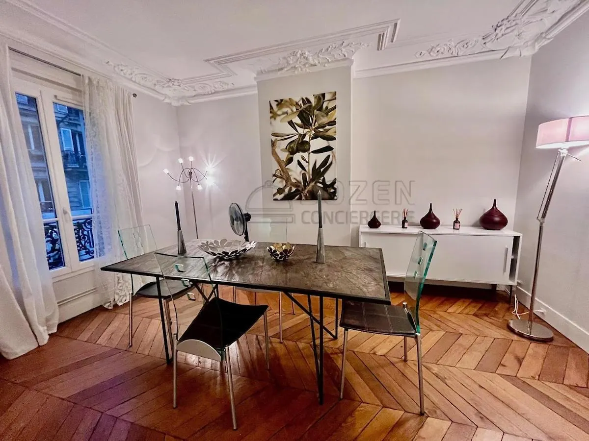 Haussmannien De Luxe Apartment Paris